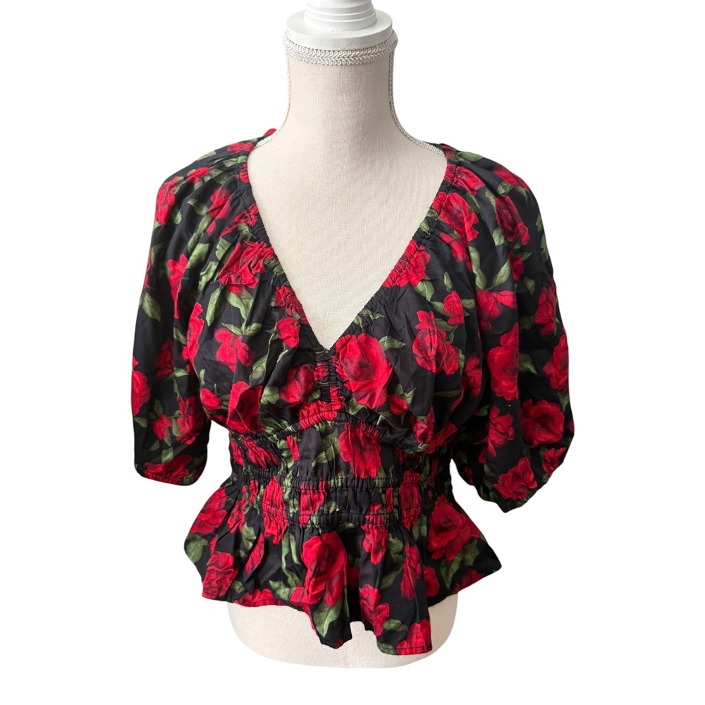 Old Navy Red Rose Floral Smocked Peplum Top V-Neck Puff Sleeve Medium Whimsygoth